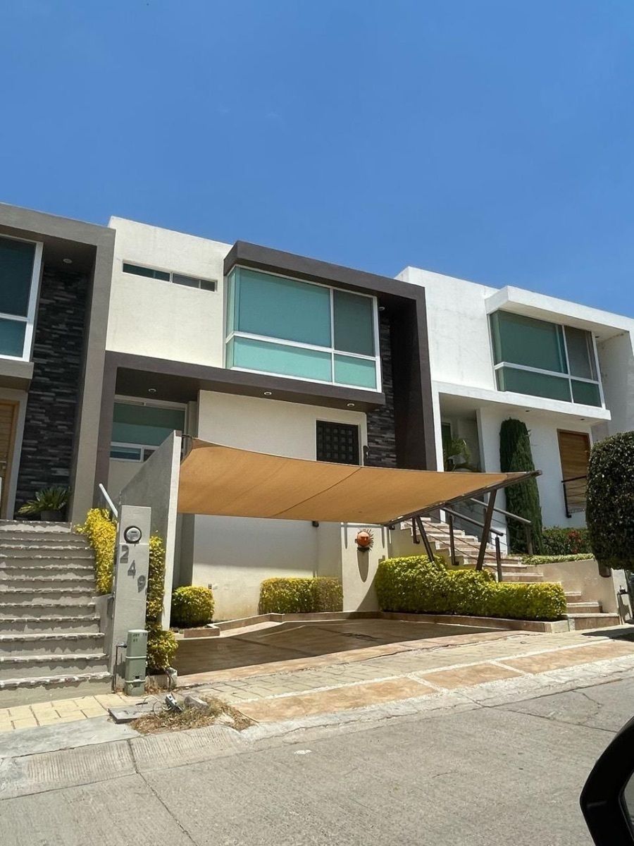 Casa en venta en Gran Jardín — foto 1