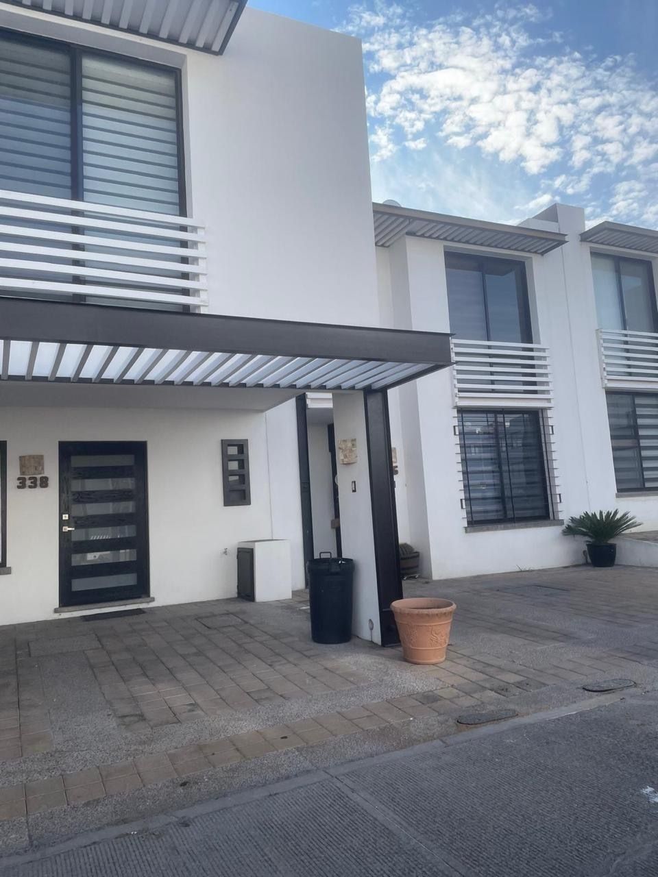 Casa en venta y renta en Katania — foto 1