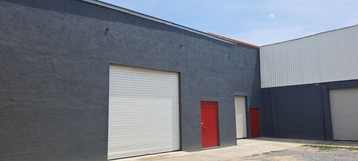 Nave industrial en renta en San Miguel — foto 1