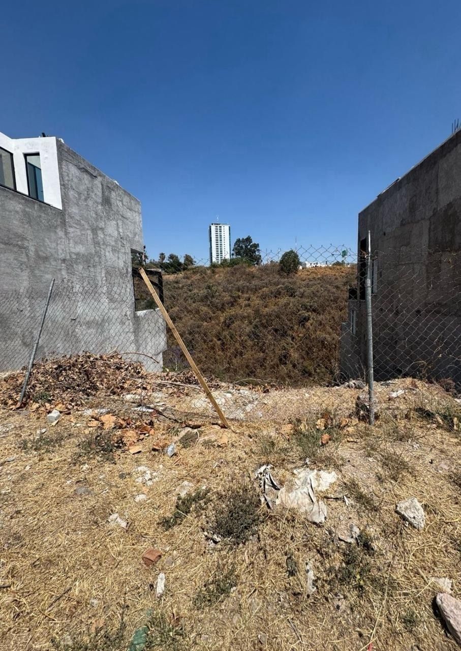 Terreno en venta en Barranca del Refugio — foto 1