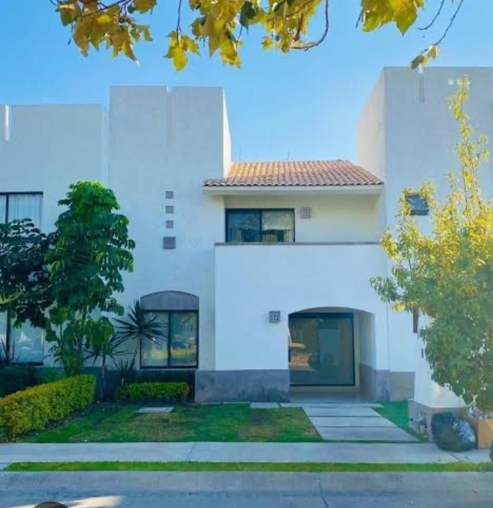 Casa en venta en Bosques del Pedregal — foto 1