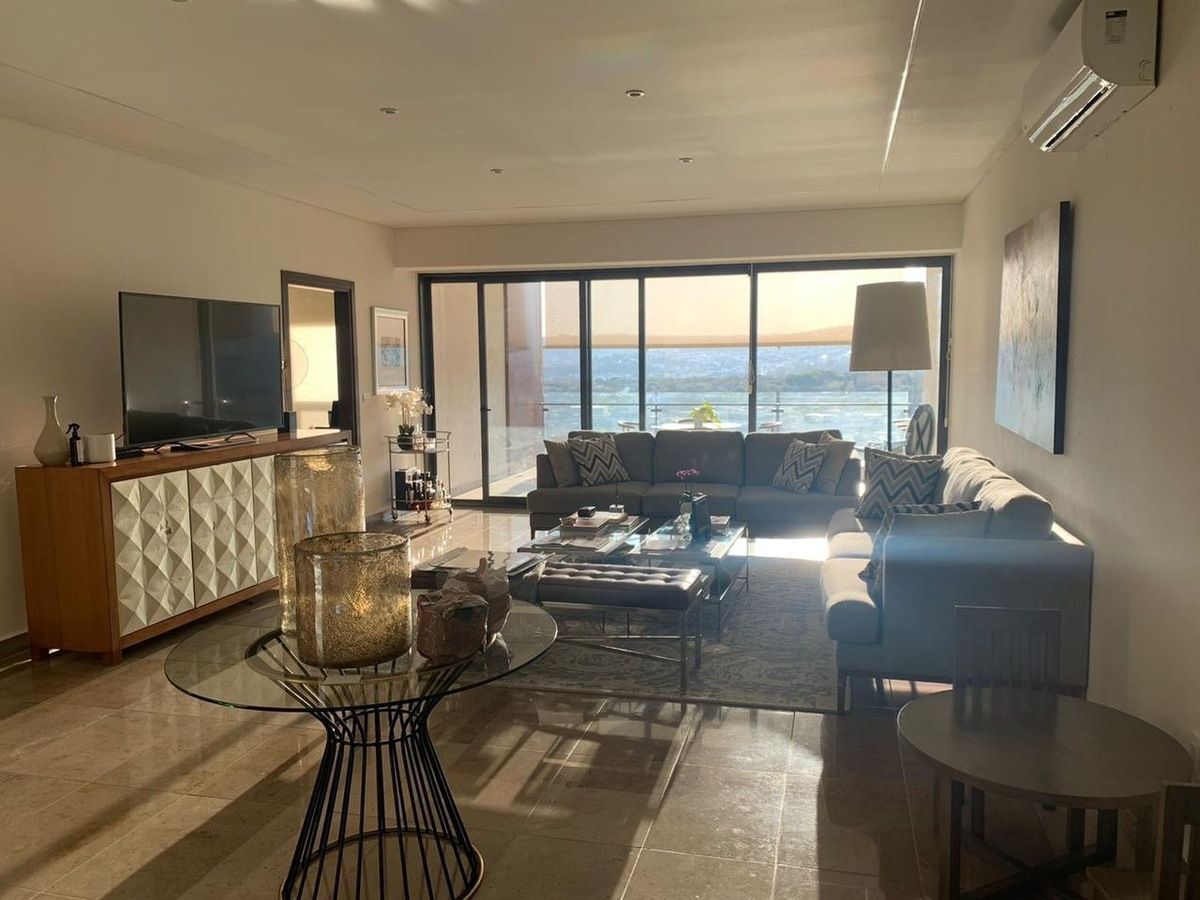 Departamento en renta en El Molino Residencial y Golf — foto 1