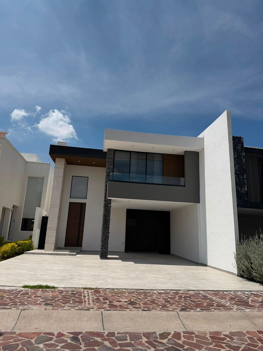 Casa en venta y renta en La Campiña del Bosque — foto 1