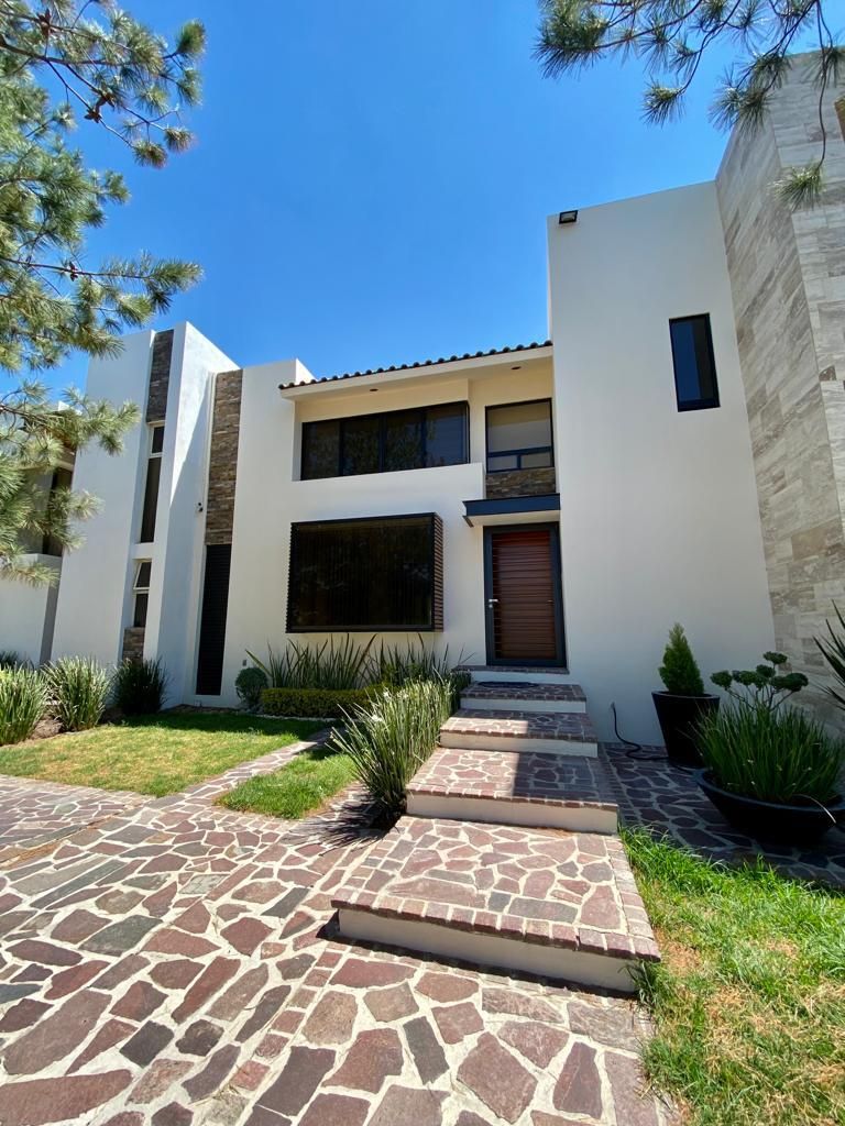 Casa en renta en La Campiña del Bosque — foto 1