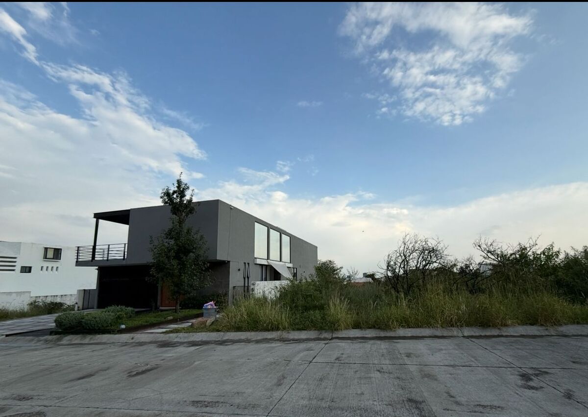 Terreno en venta en El Molino Residencial y Golf — foto 1