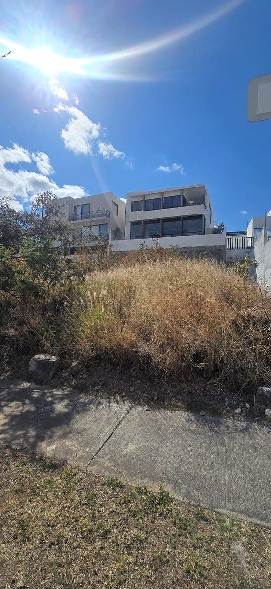 Terreno en venta en Zanda — foto 1
