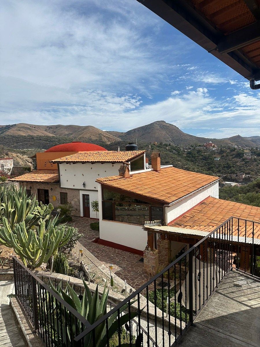 Casa en venta en Lomas de Valenciana — foto 1