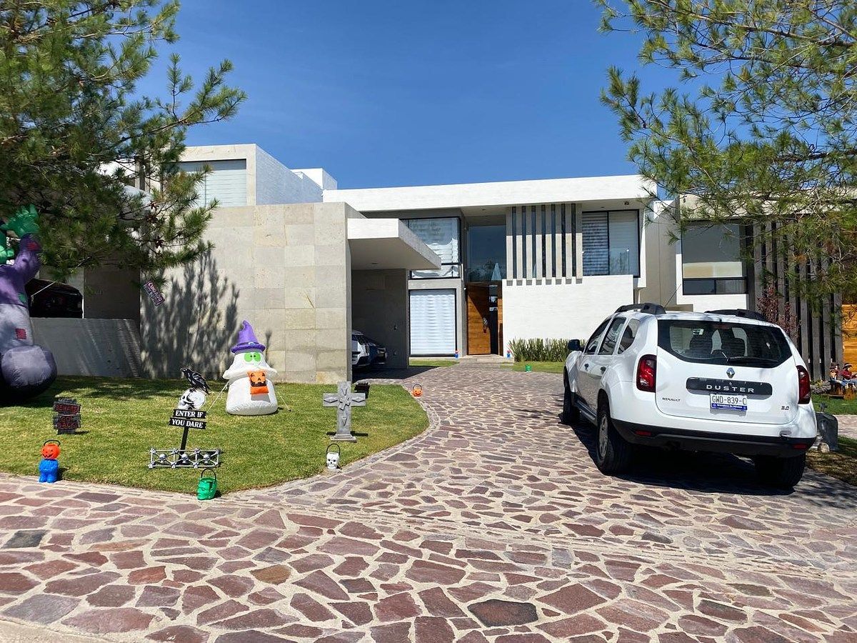 Casa en venta en Country Club Gran Jardín — foto 1