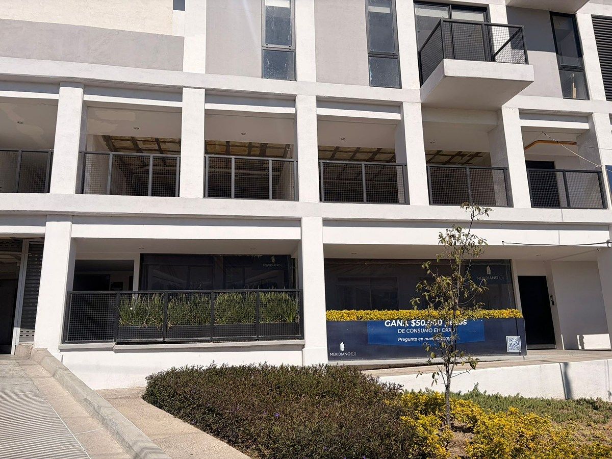 Local comercial en venta y renta en Balcones del Campestre — foto 1