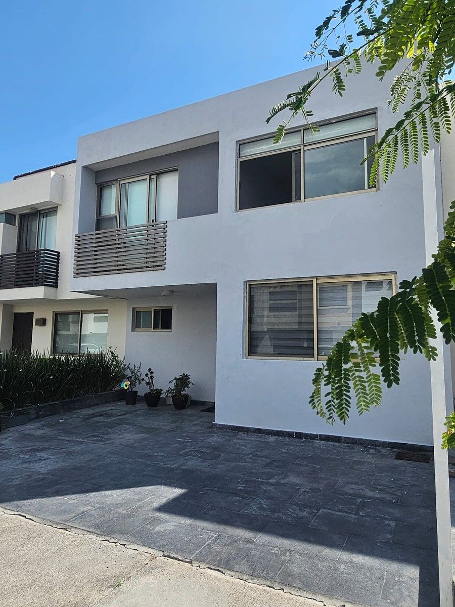 Casa en renta en Fraccionamiento Portón Cañada — foto 1
